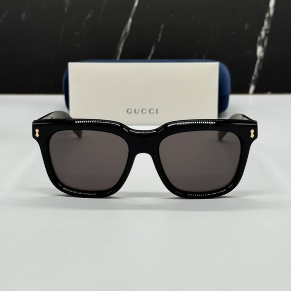 NEW GG1523S 001 GUCCI BLACK GREY SQUARE UNISEX GUCCI SUNGLASSES - Picture 2 of 11